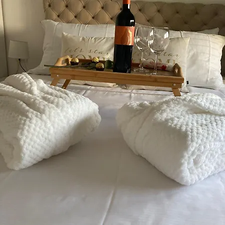 Apartment 10 Lux *