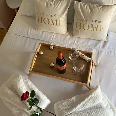 Apartment 10 Lux Novi Sad