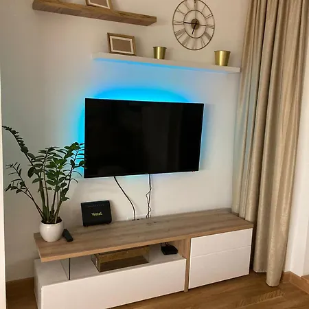 10 Lux Apartment Novi Sad